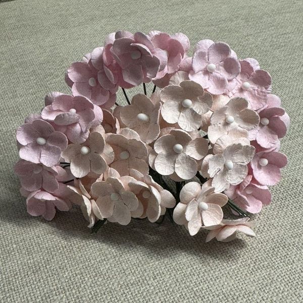 Papirdesign - Søte blomster - Lys varm rosa